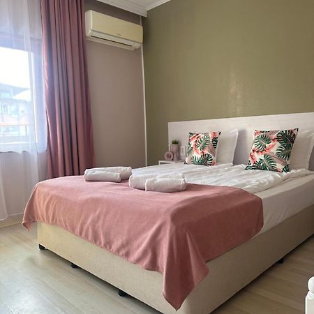 נסבר Guest House “Poli” מראה חיצוני תמונה