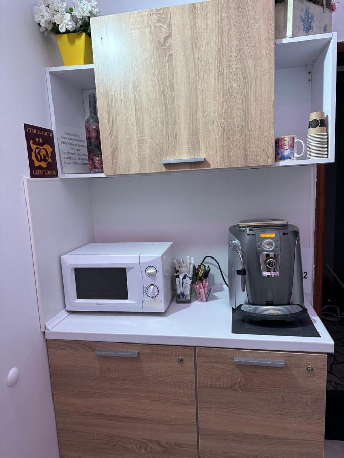 נסבר Guest House “Poli” מראה חיצוני תמונה