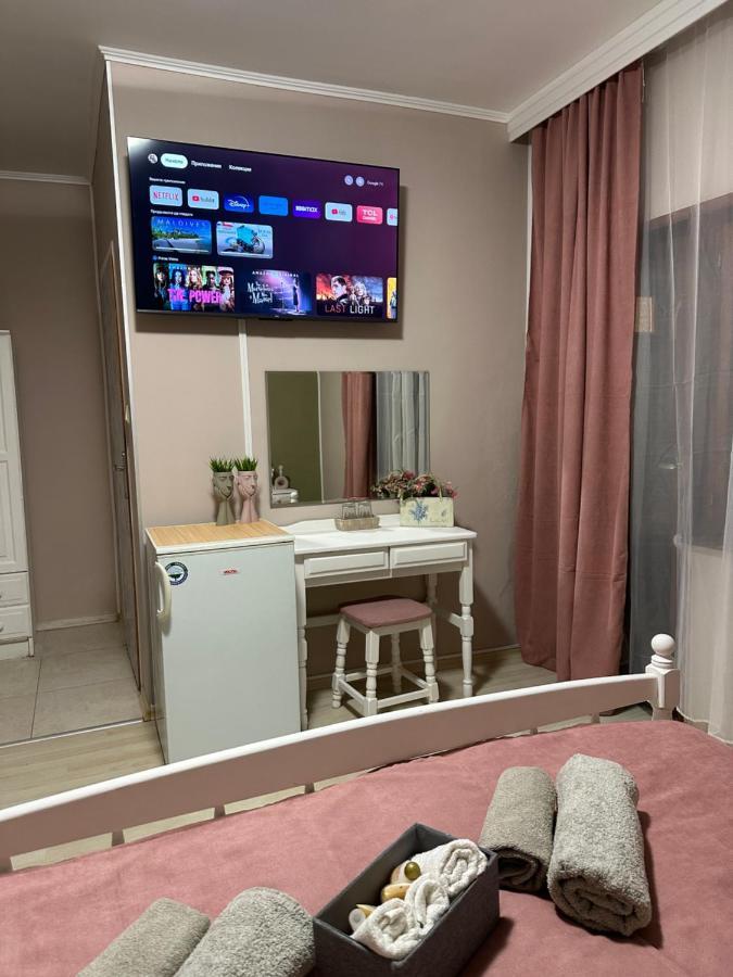 נסבר Guest House “Poli” מראה חיצוני תמונה